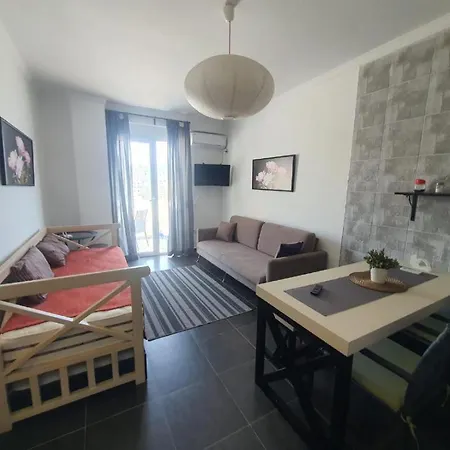 Апартаменты Panorama Sea View *